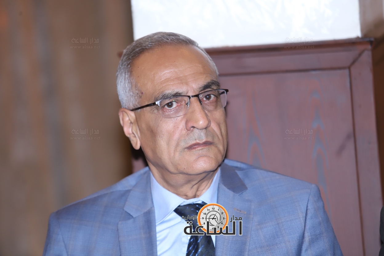 Madar Al-Saa Images 0.9026471741661217