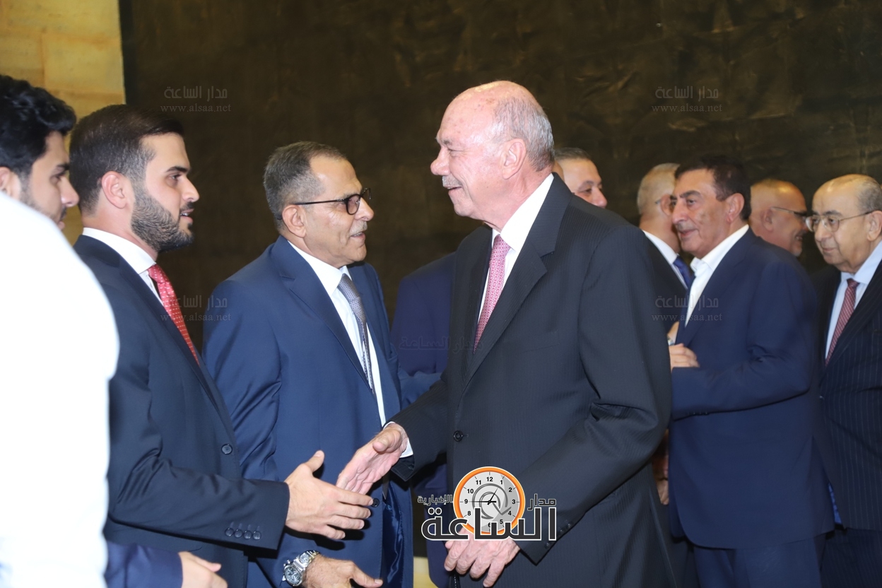 Madar Al-Saa Images 0.5966654444460192