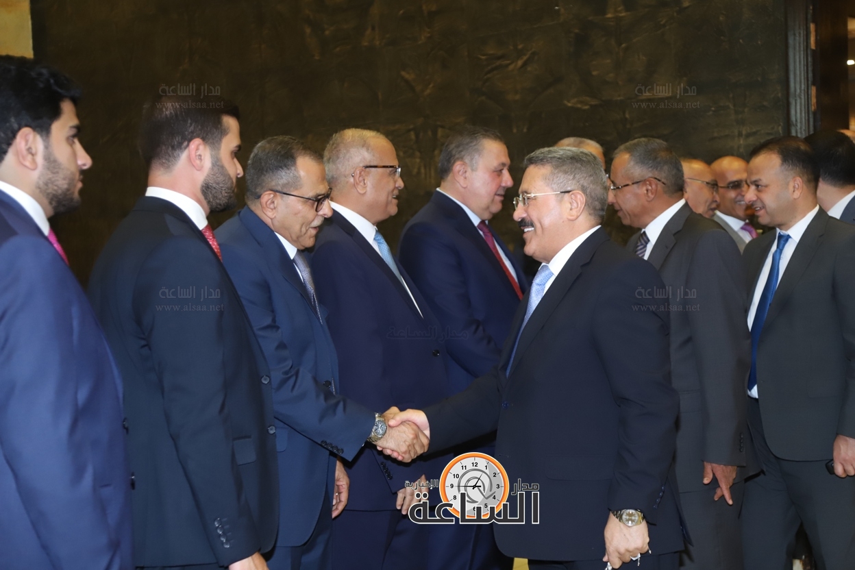 Madar Al-Saa Images 0.18212550304672193