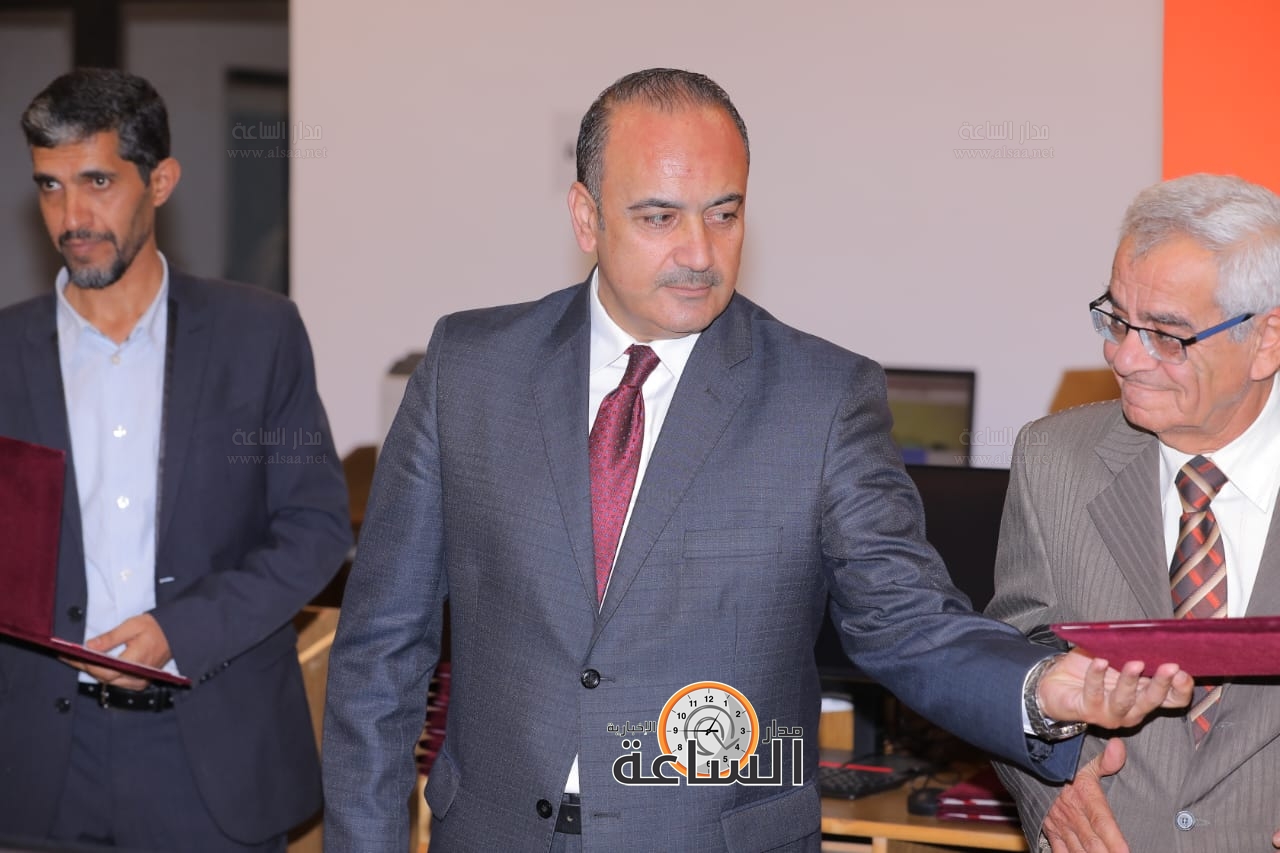 Madar Al-Saa Images 0.9358463540725828