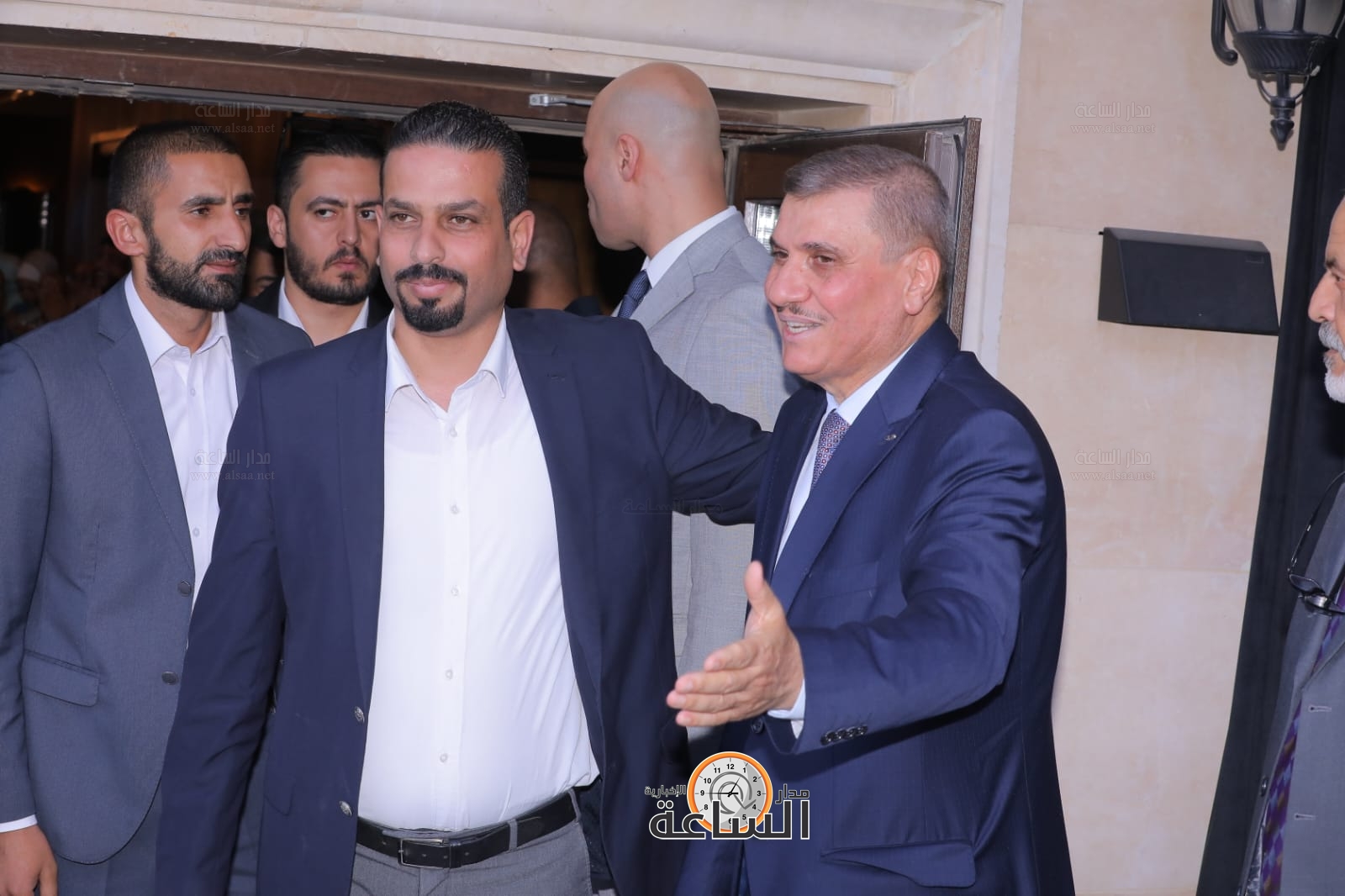 Madar Al-Saa Images 0.5956456426233578