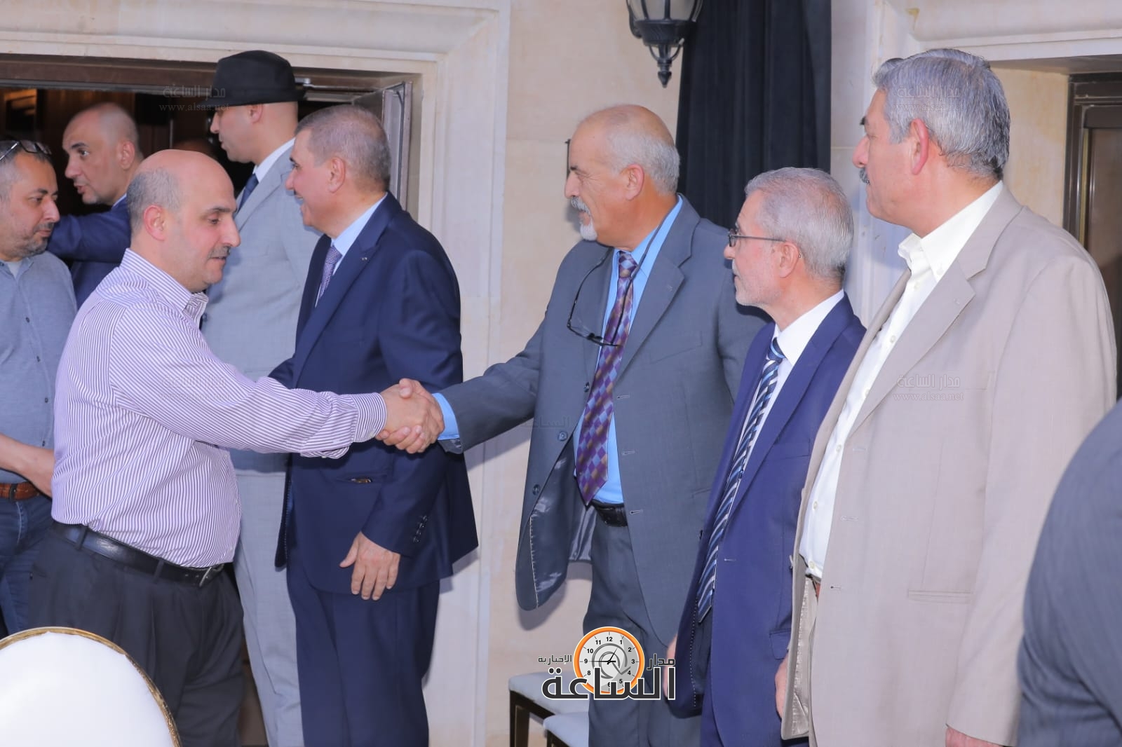 Madar Al-Saa Images 0.8702003354870105