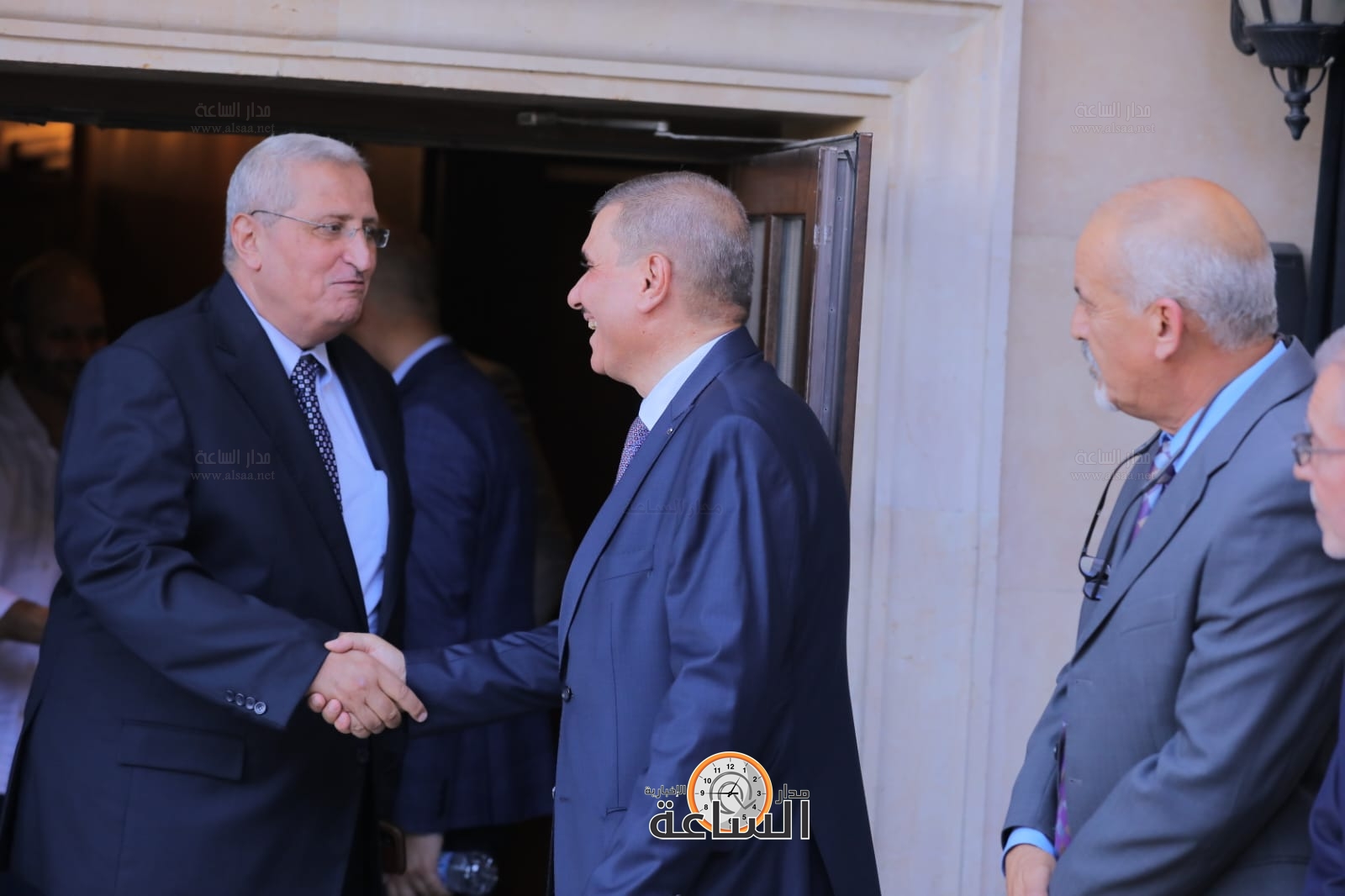 Madar Al-Saa Images 0.46997529268061333