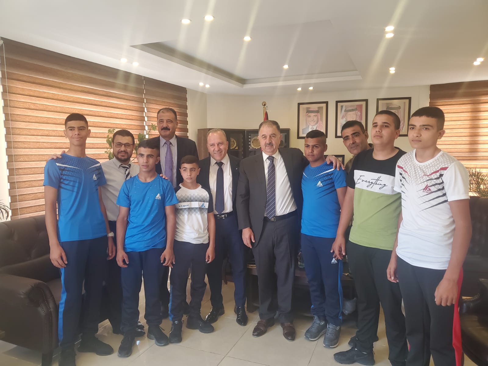 Madar Al-Saa Images 0.16998720626842978