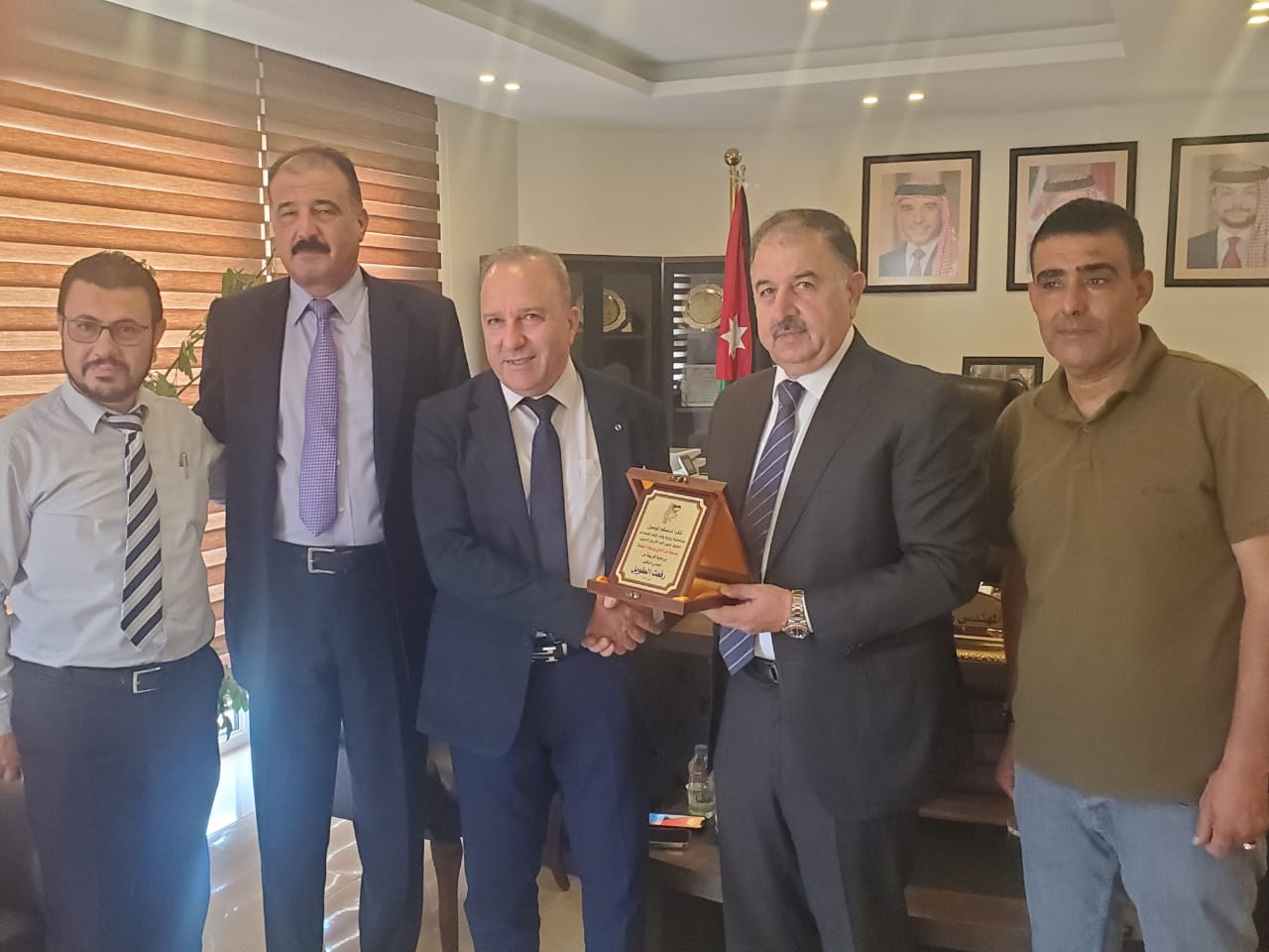 Madar Al-Saa Images 0.2828786203936544