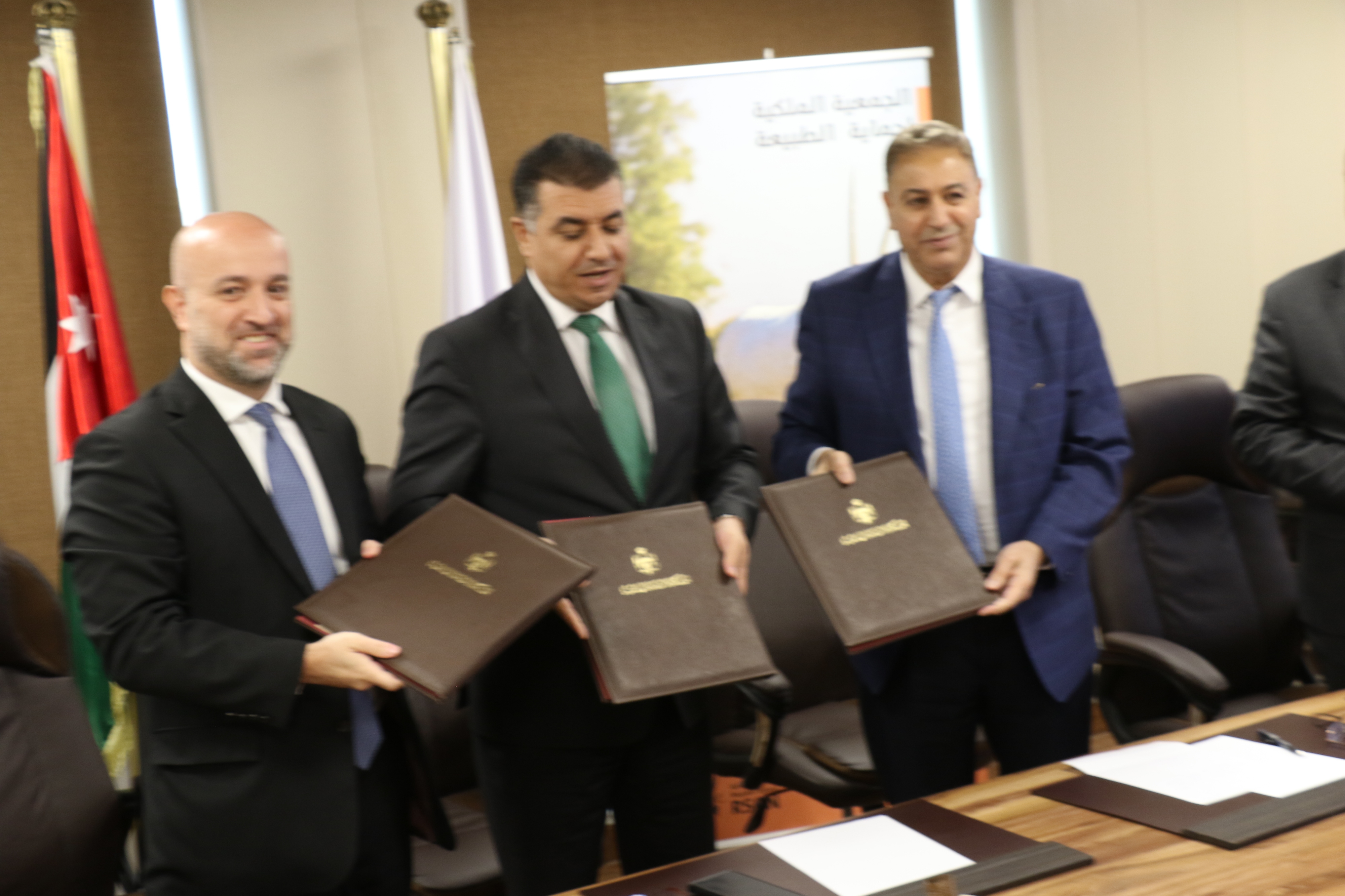 Madar Al-Saa Images 0.45624629976505693