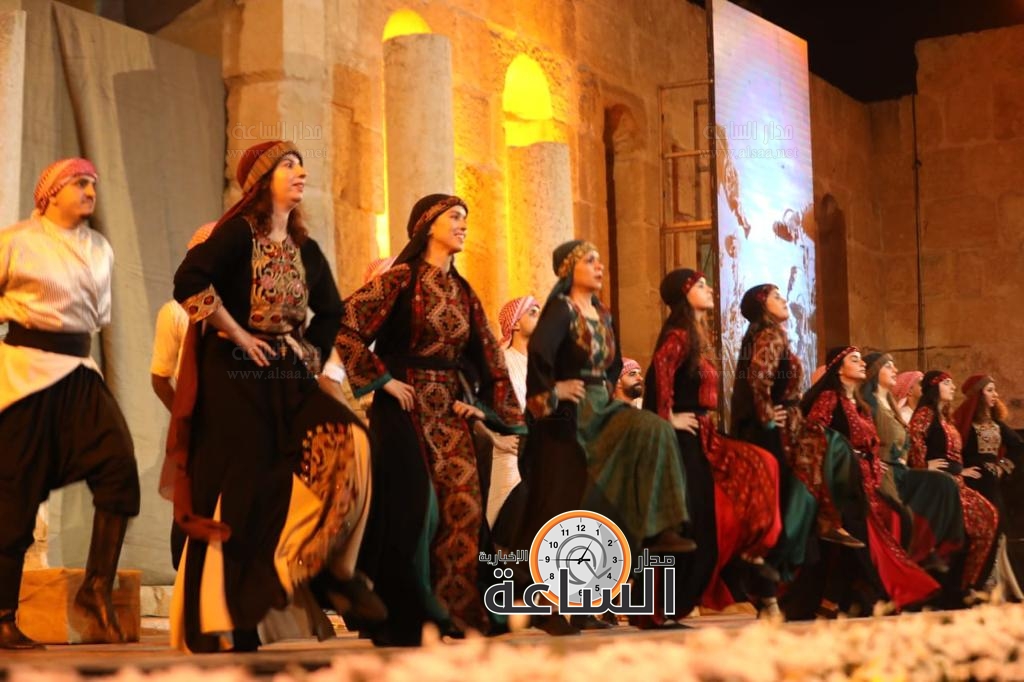 Madar Al-Saa Images 0.4394634678060887