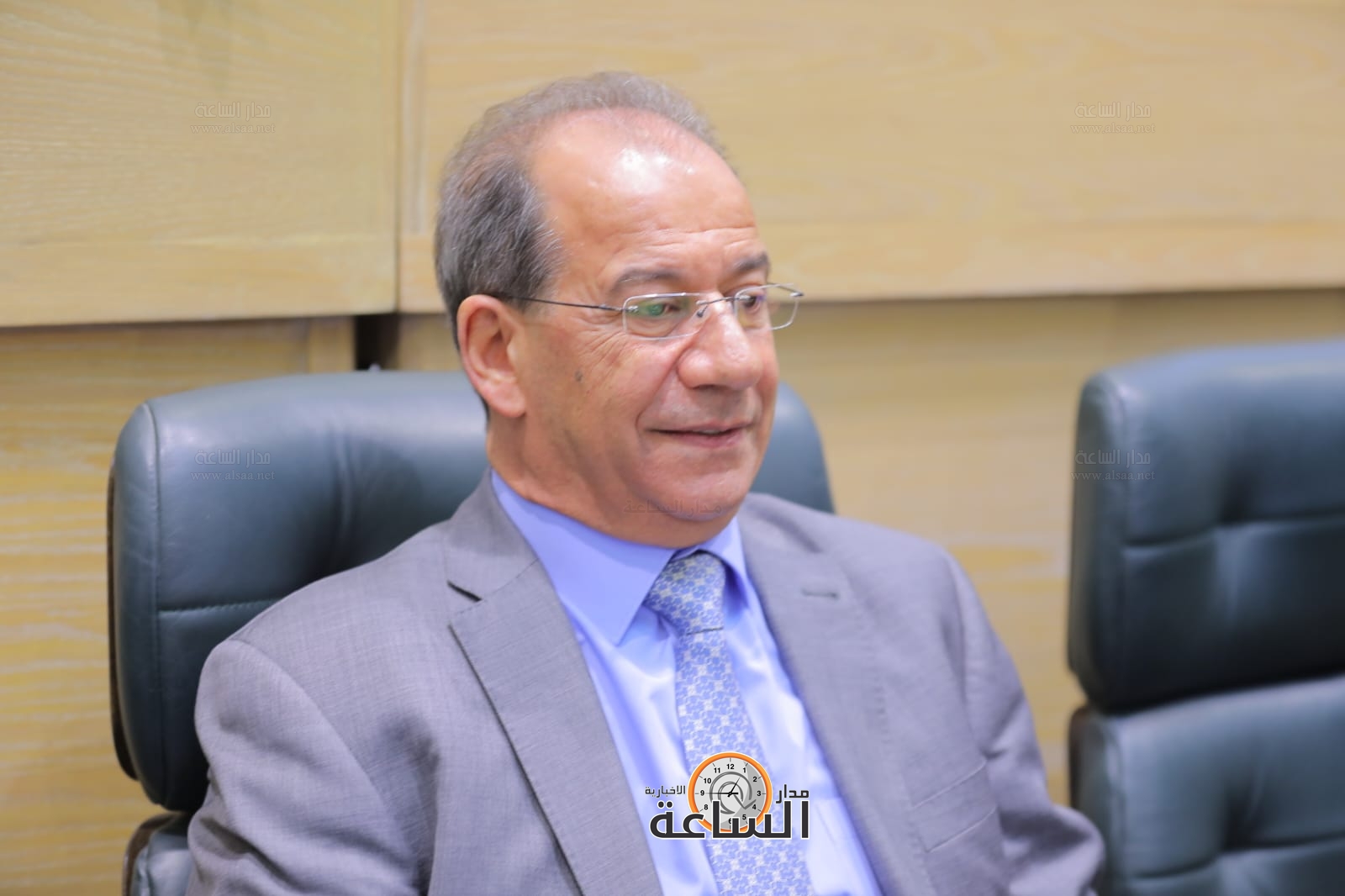 Madar Al-Saa Images 0.32424820842978574