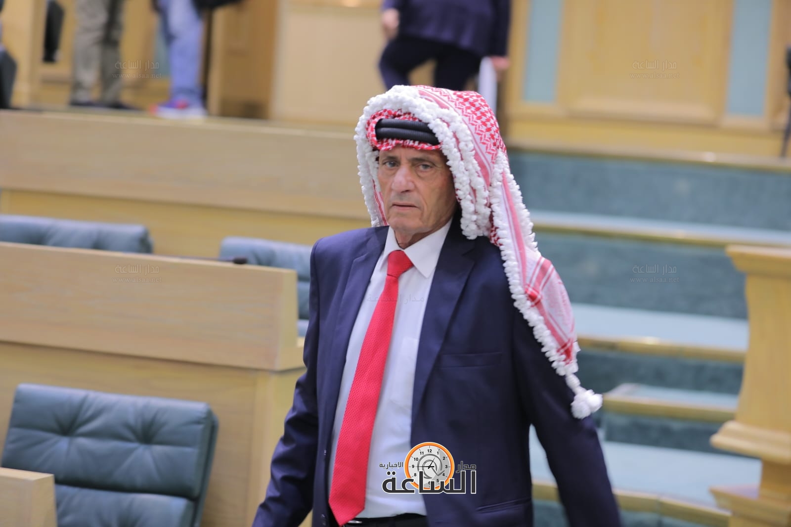 Madar Al-Saa Images 0.8703769460585136