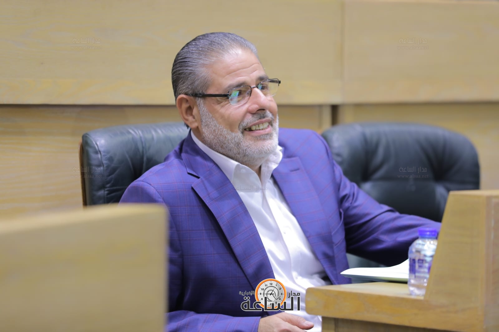 Madar Al-Saa Images 0.980877626803081