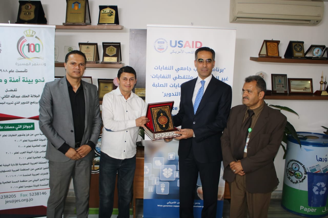 Madar Al-Saa Images 0.5438449814127497