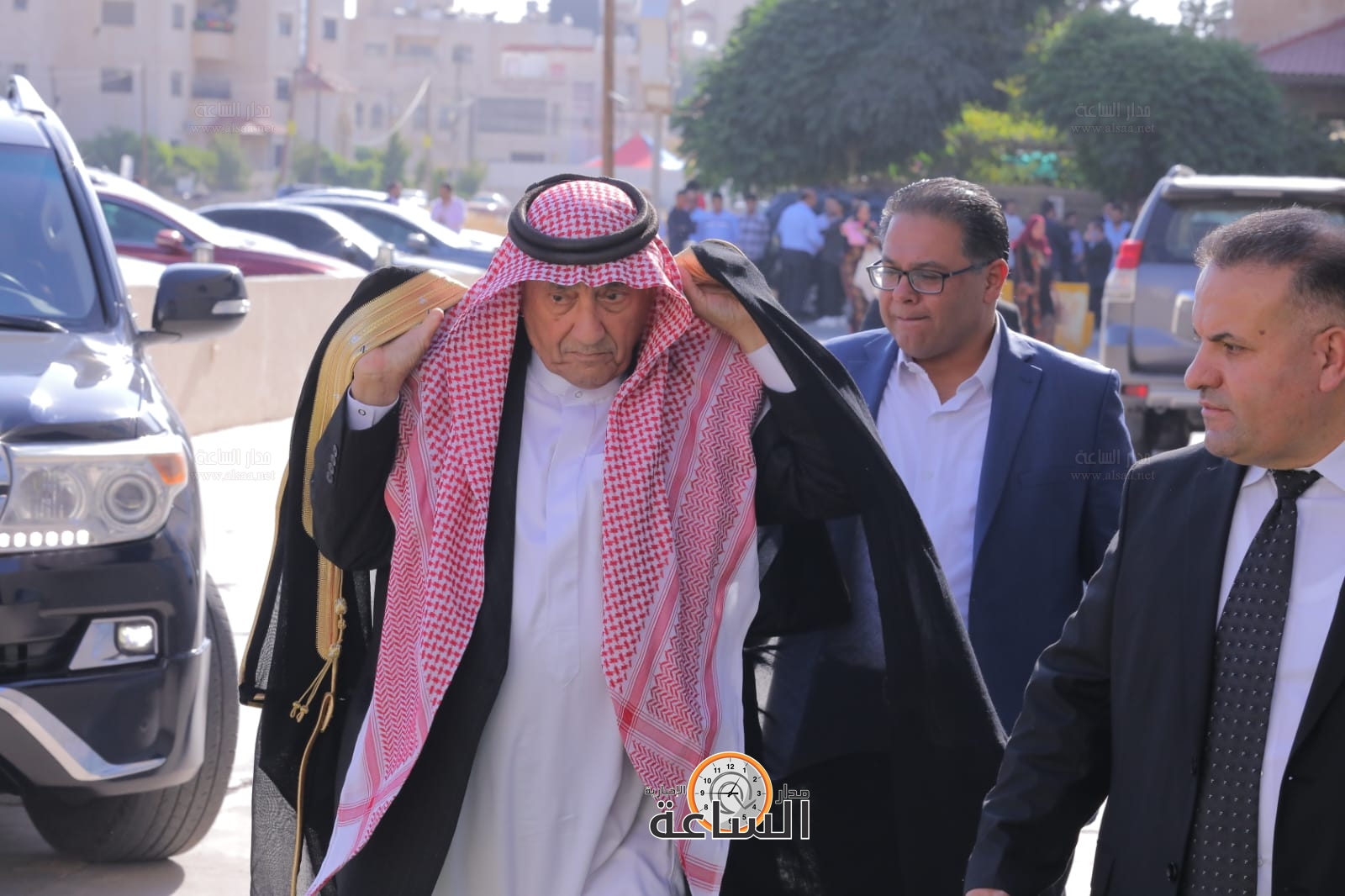 Madar Al-Saa Images 0.4910165644505946