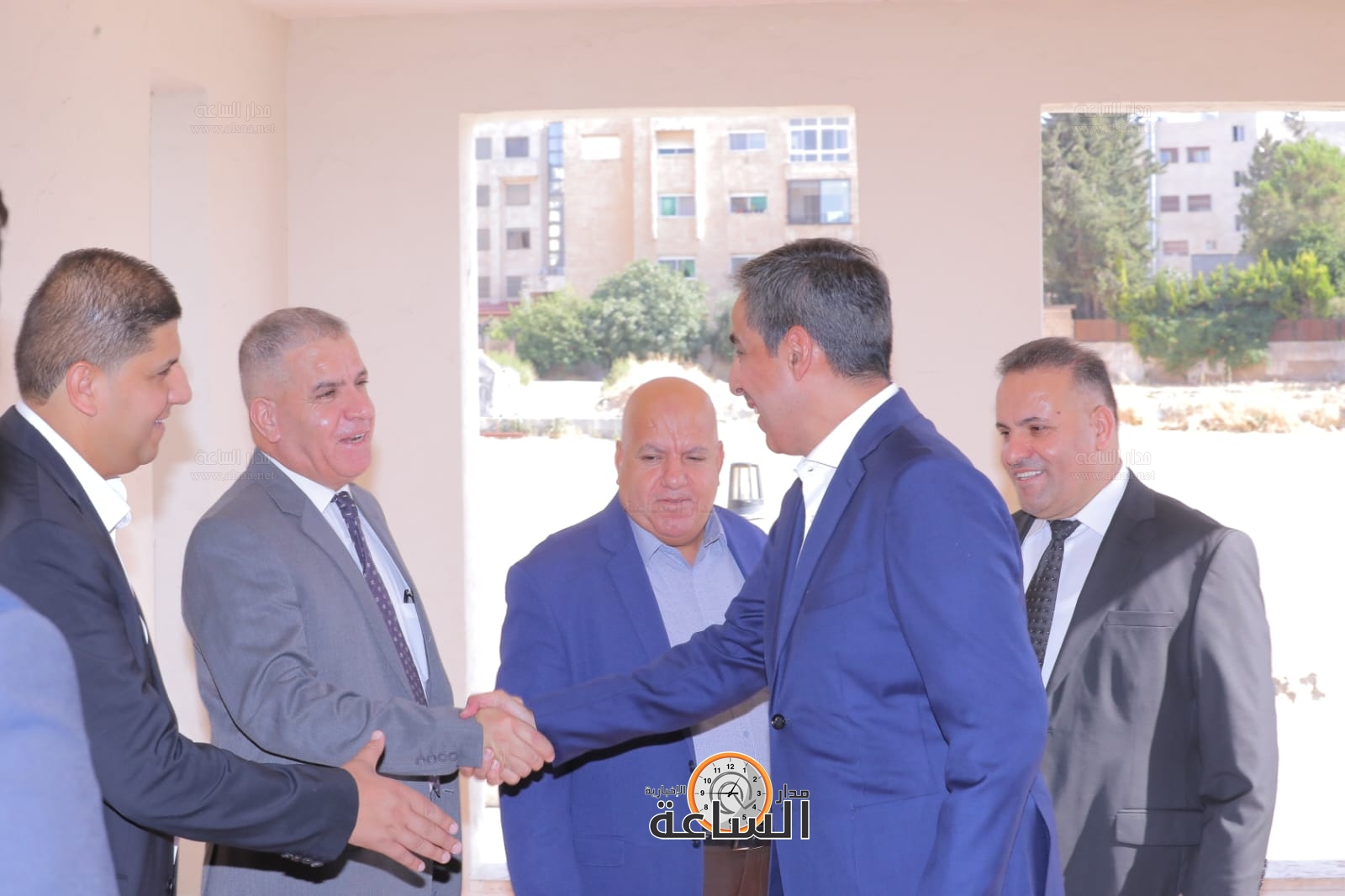 Madar Al-Saa Images 0.8158874786483745