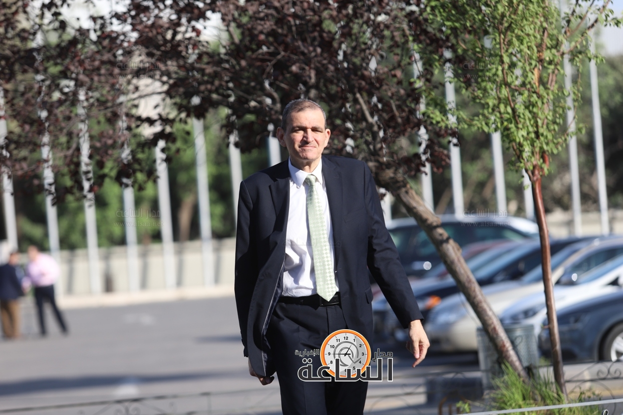 Madar Al-Saa Images 0.3241433027387217