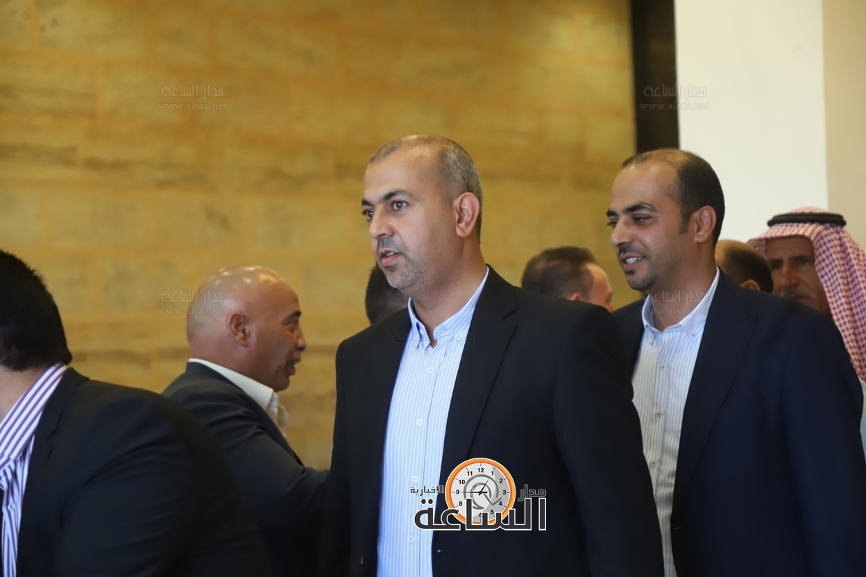 Madar Al-Saa Images 0.4923119770455504