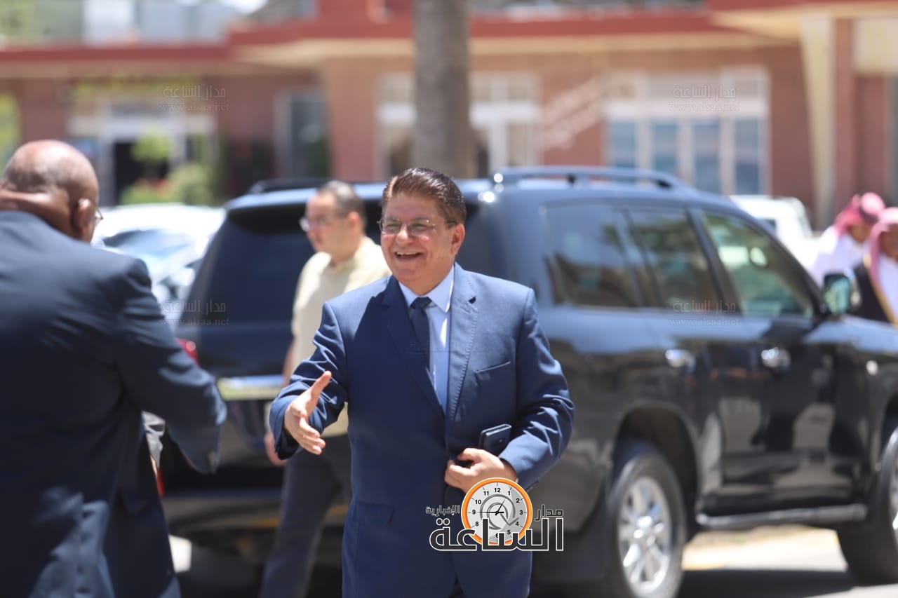 Madar Al-Saa Images 0.9277322226819749