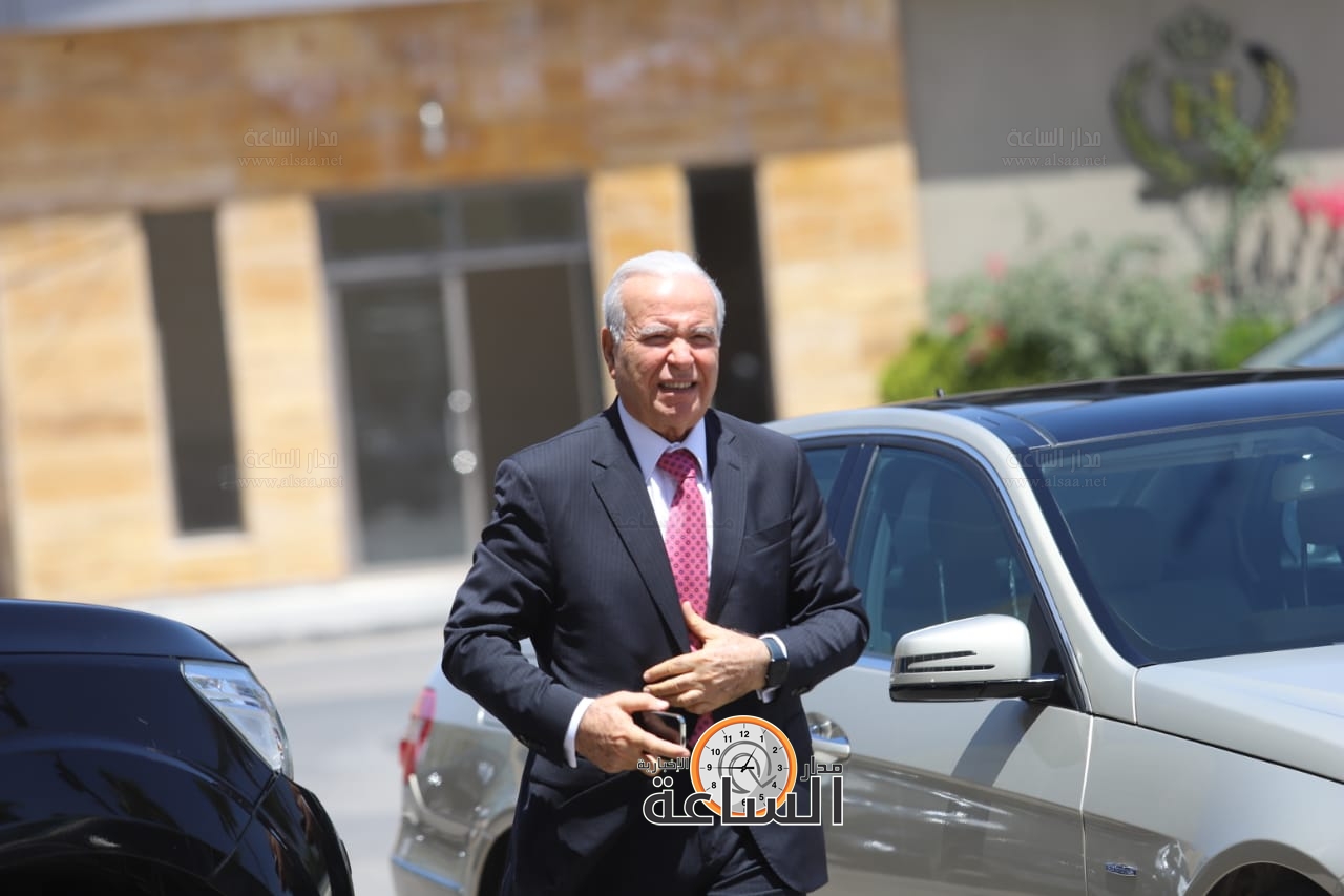 Madar Al-Saa Images 0.02021775649729496