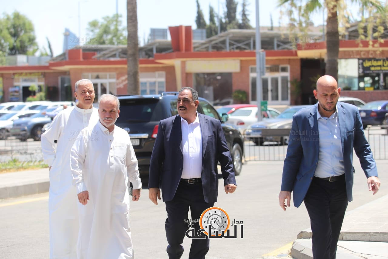 Madar Al-Saa Images 0.26183198649136163