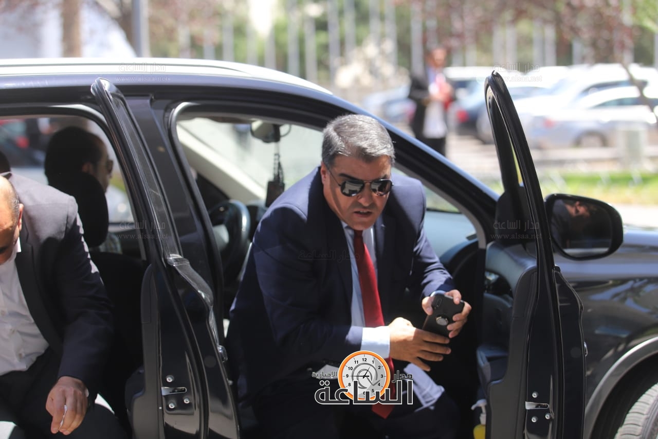 Madar Al-Saa Images 0.034319389797937694