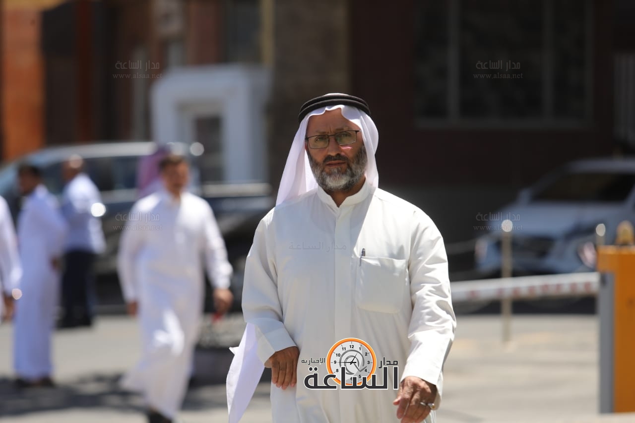 Madar Al-Saa Images 0.47300950358637195