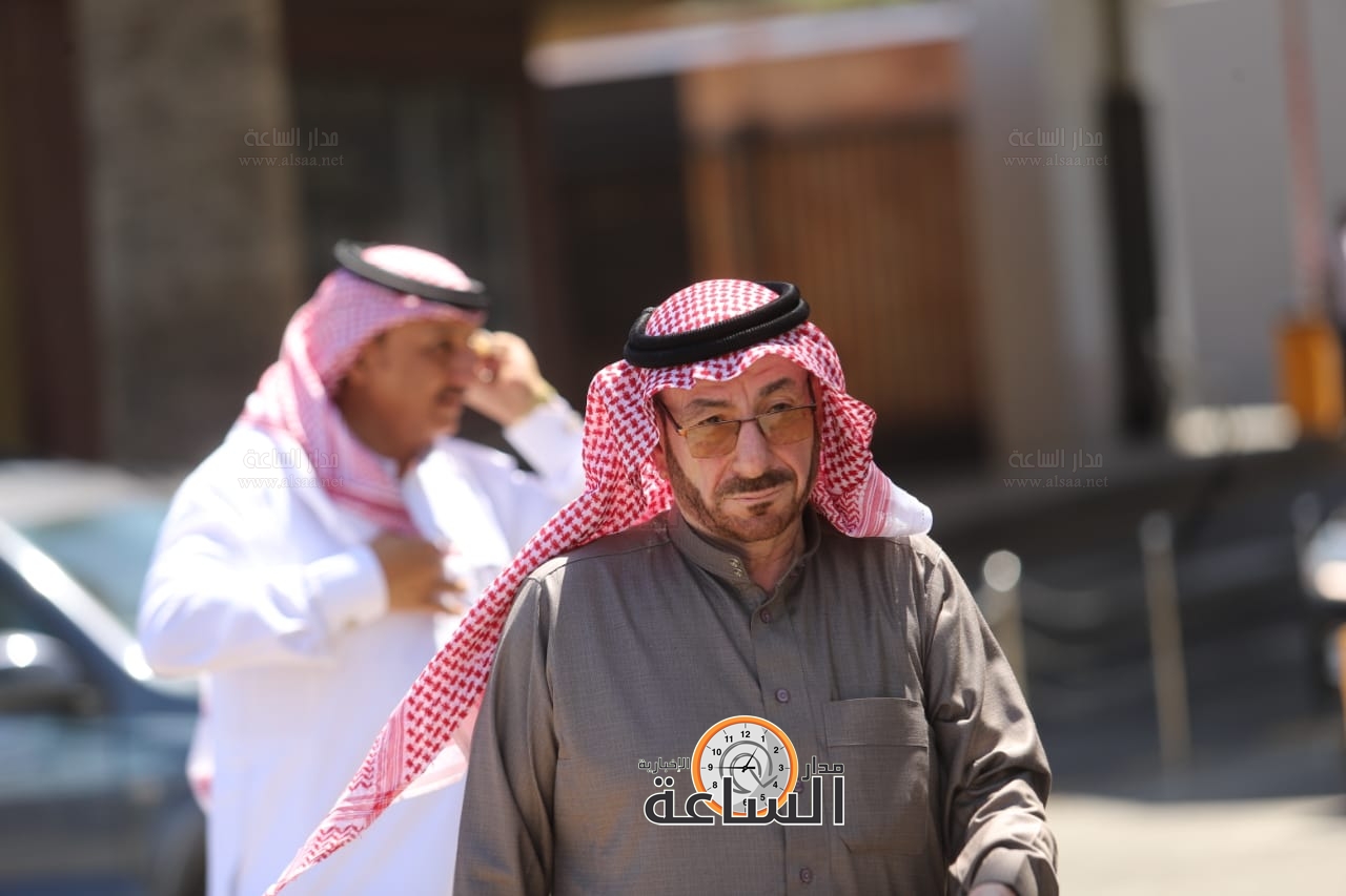 Madar Al-Saa Images 0.40298456669236926