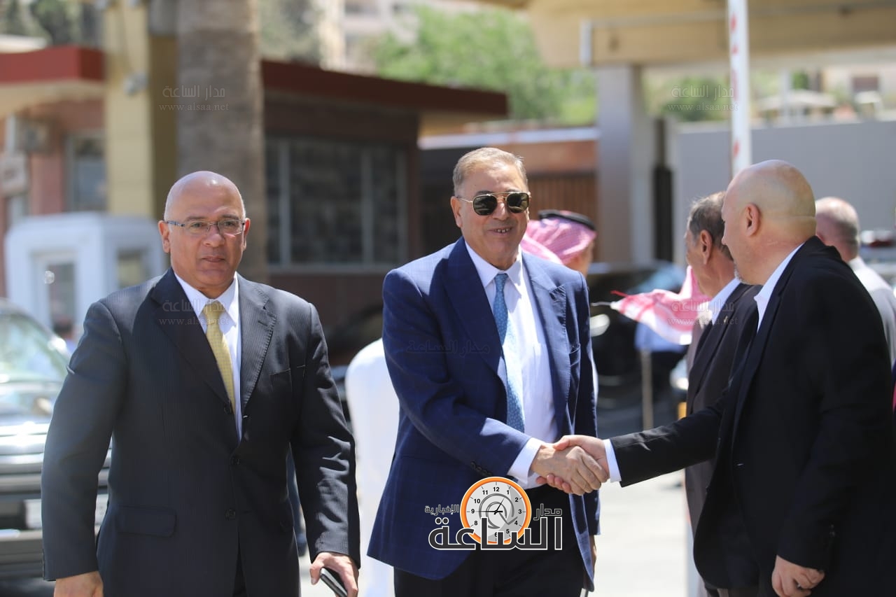 Madar Al-Saa Images 0.25572952969707563