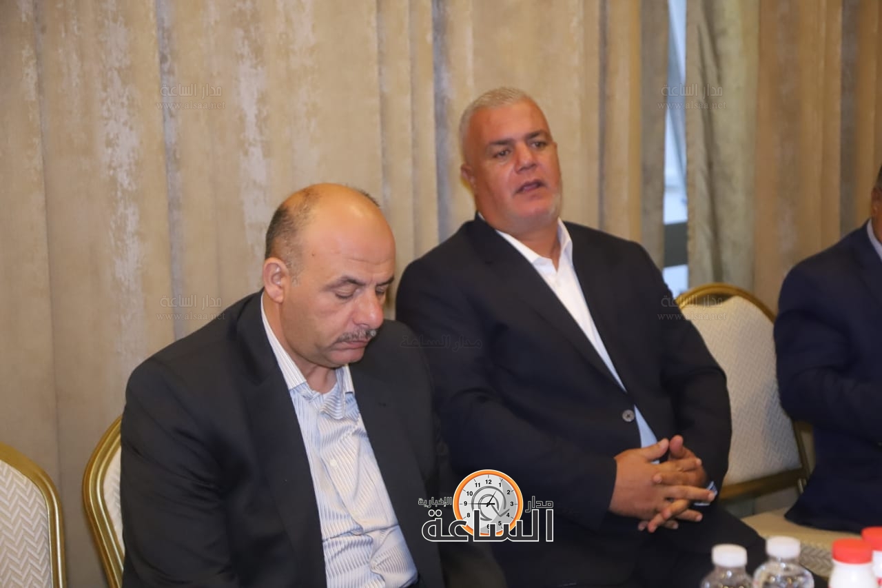 Madar Al-Saa Images 0.02506205452863508