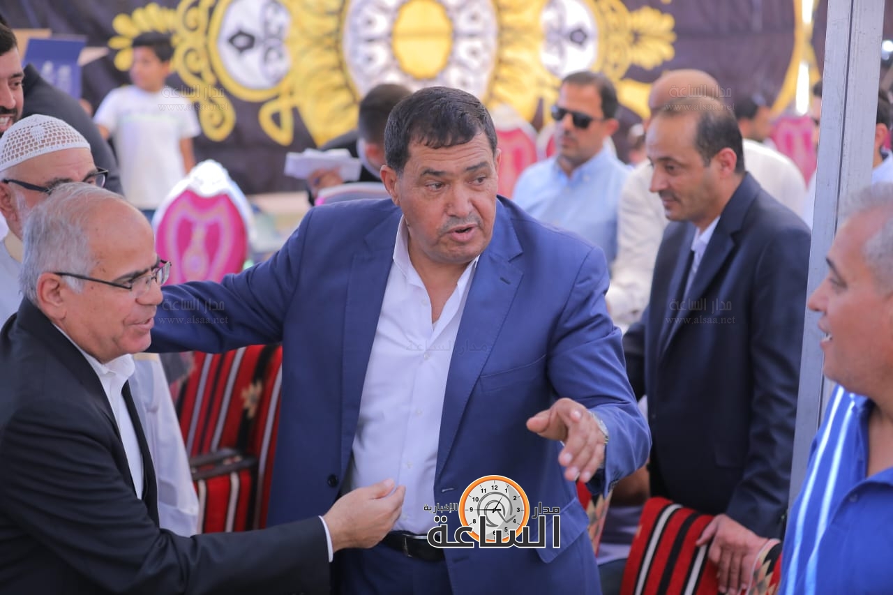 Madar Al-Saa Images 0.8422244385571171