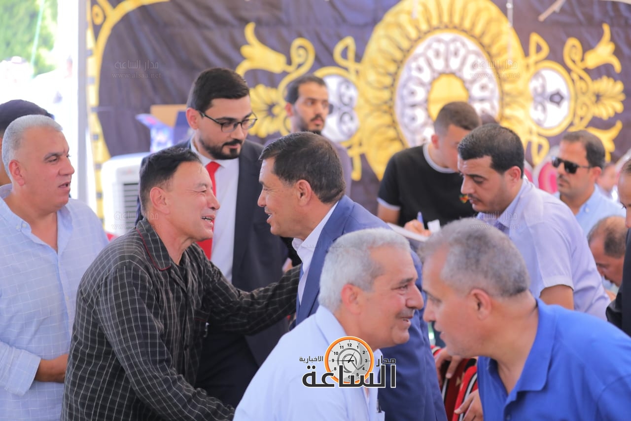 Madar Al-Saa Images 0.4992952765073013