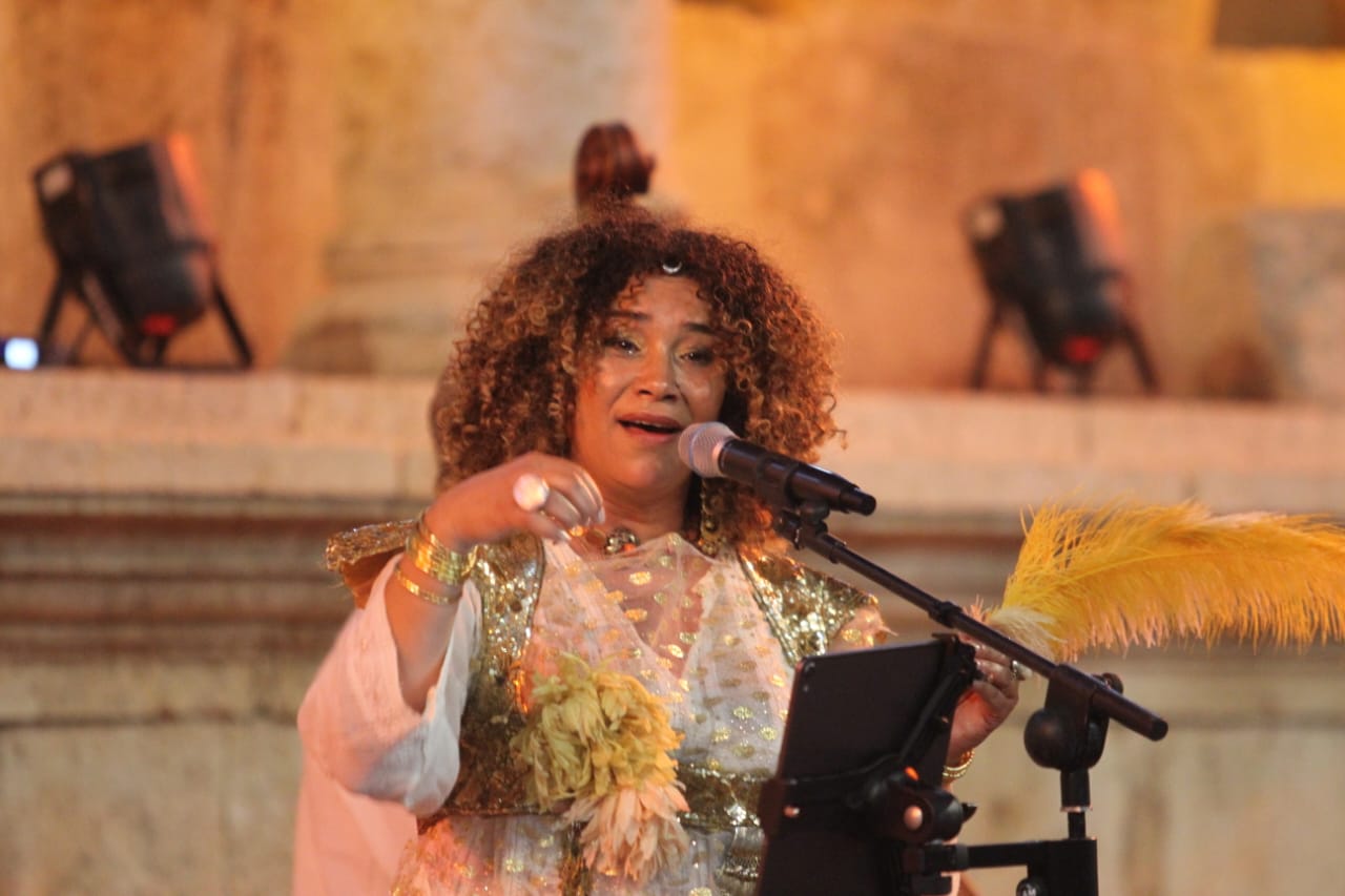 Madar Al-Saa Images 0.3433940789972425