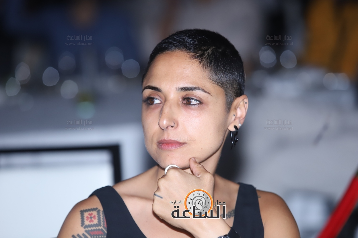 Madar Al-Saa Images 0.7343142406768939