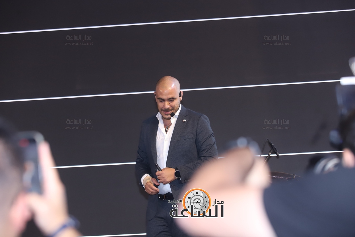 Madar Al-Saa Images 0.14021359842162906