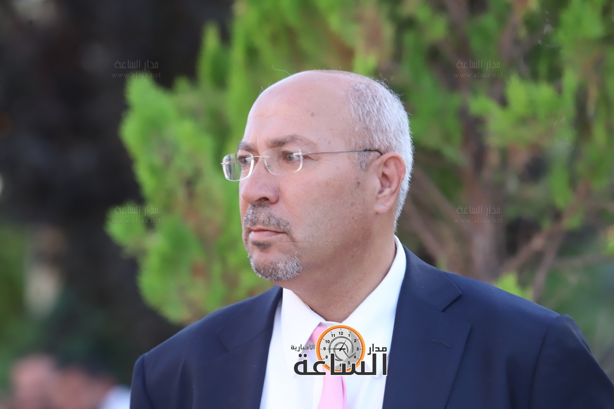 Madar Al-Saa Images 0.8306052328215797