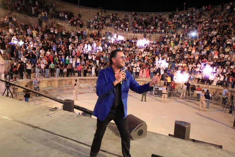 Madar Al-Saa Images 0.5675854980841452