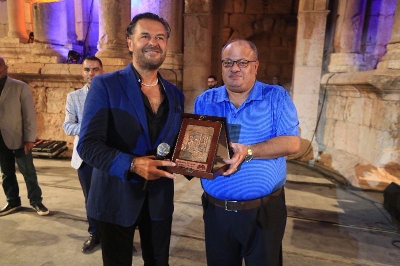 Madar Al-Saa Images 0.11131788180570168