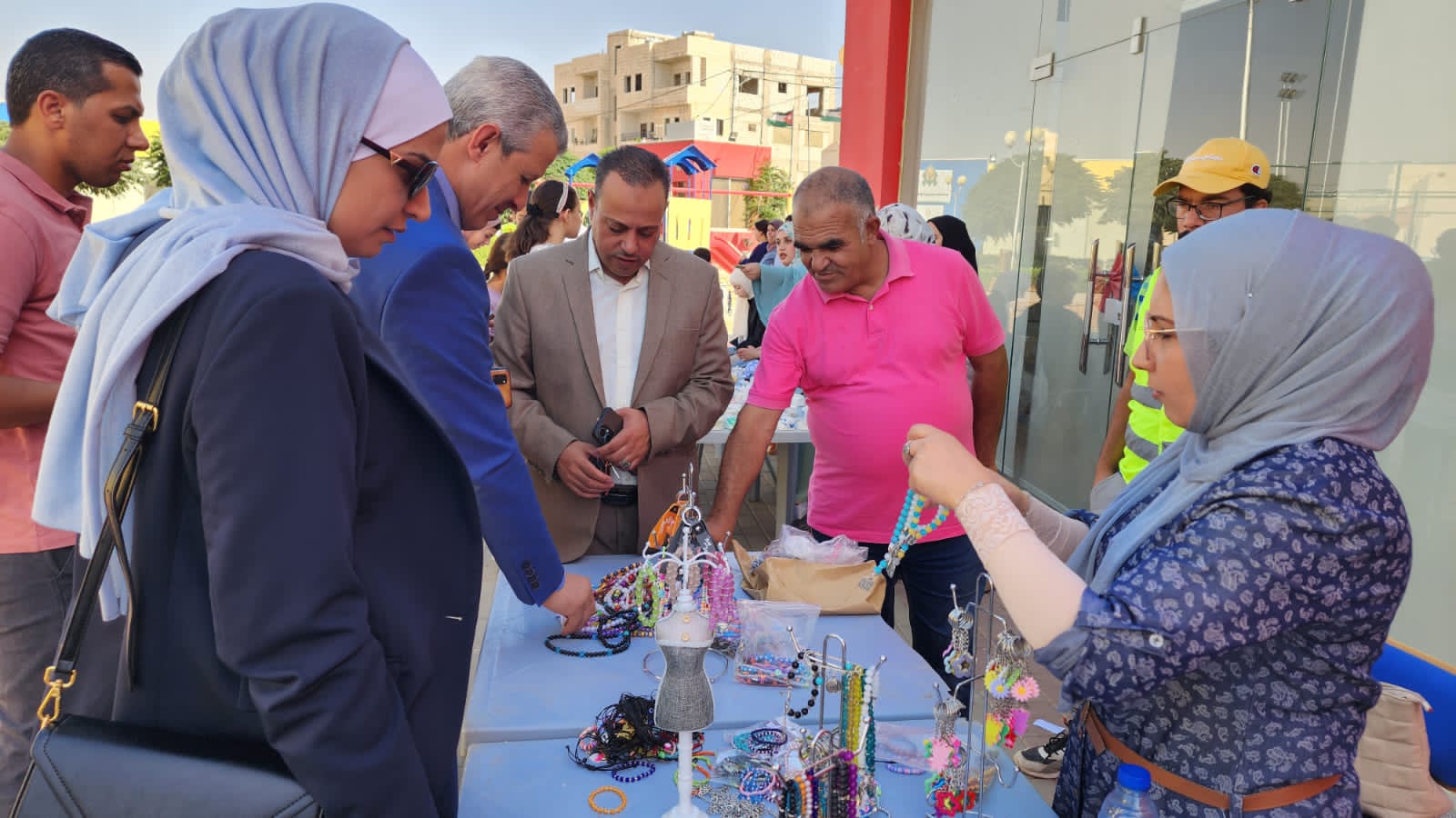 Madar Al-Saa Images 0.8254941552945796