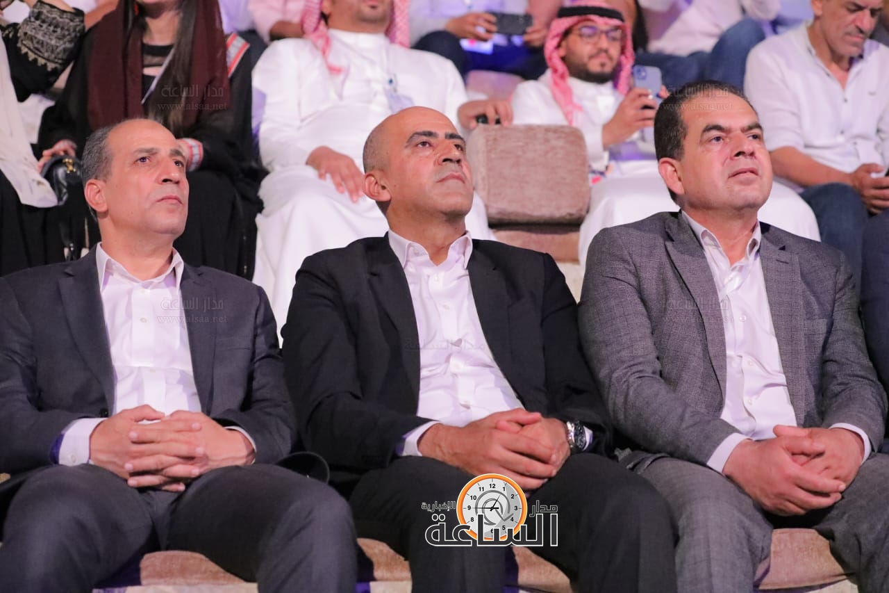 Madar Al-Saa Images 0.346143919121071