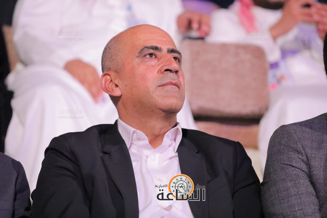 Madar Al-Saa Images 0.9846577385919453