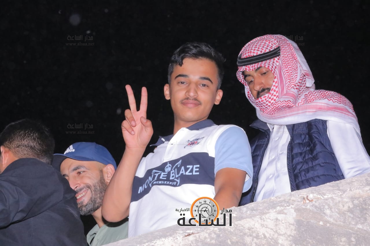 Madar Al-Saa Images 0.9878275499462492