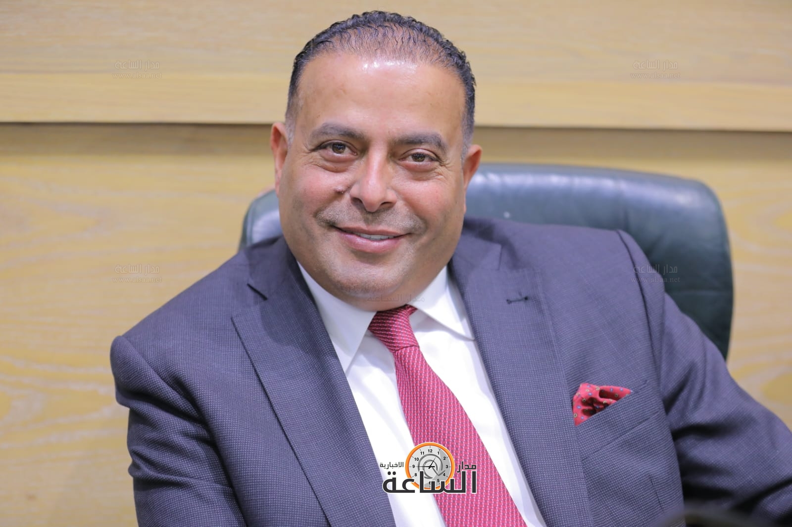 Madar Al-Saa Images 0.3401875939336887