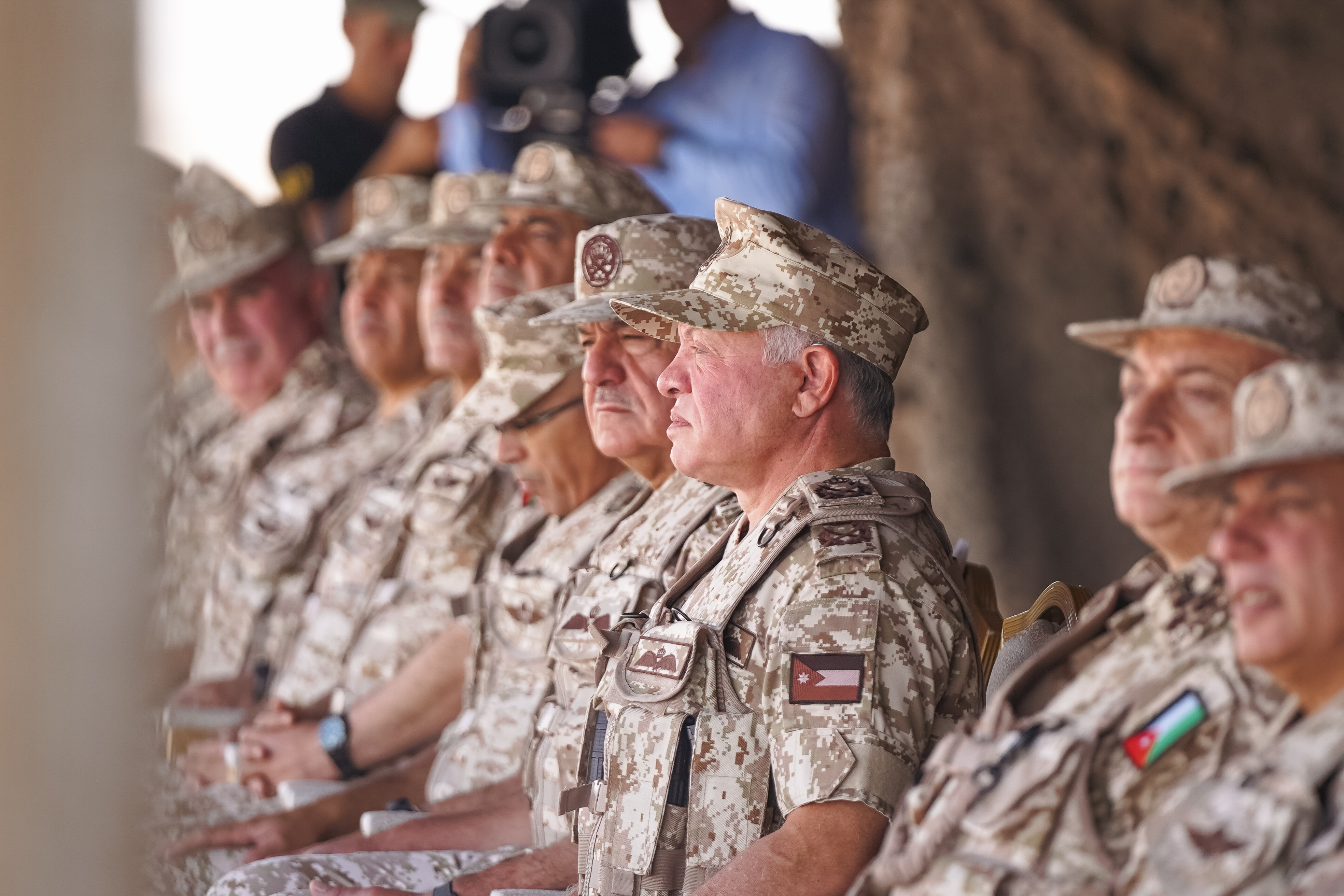 Madar Al-Saa Images 0.3459339703769322