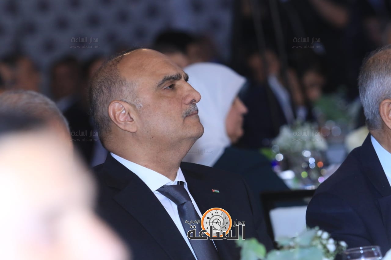 Madar Al-Saa Images 0.3536011829400547