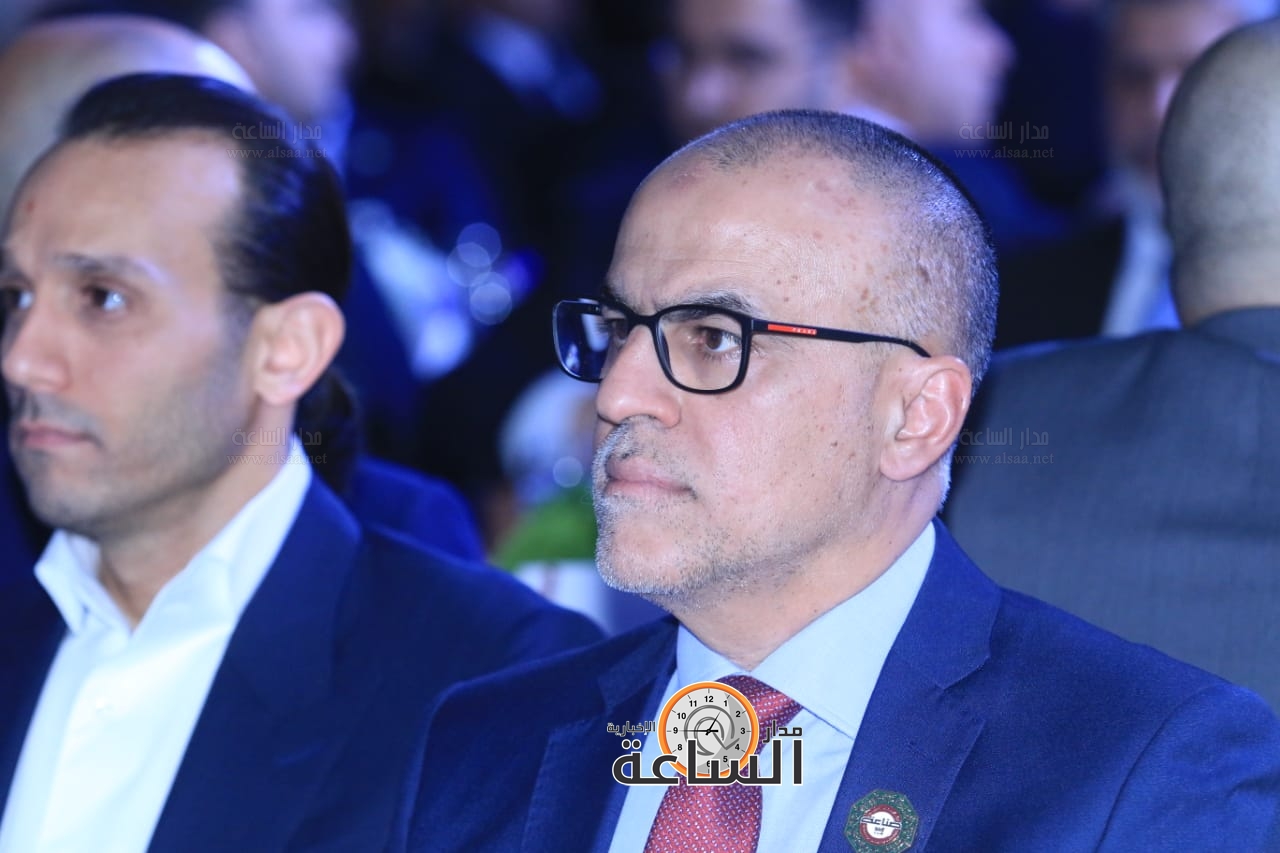 Madar Al-Saa Images 0.48165487019223163