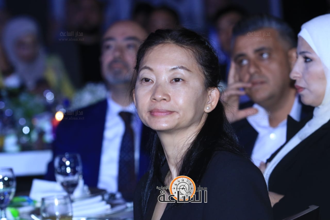 Madar Al-Saa Images 0.3687328144362154