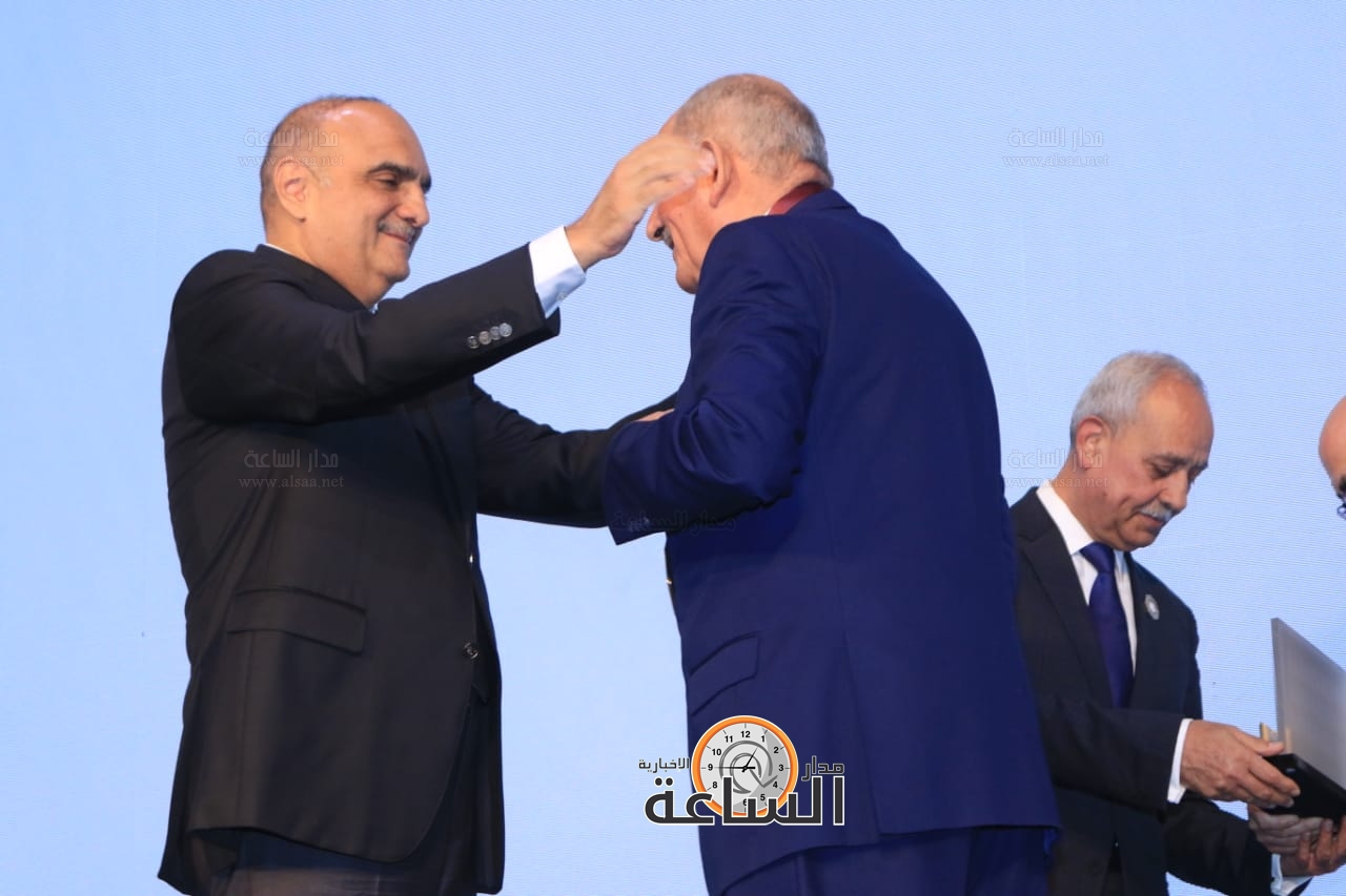 Madar Al-Saa Images 0.2679258602054193