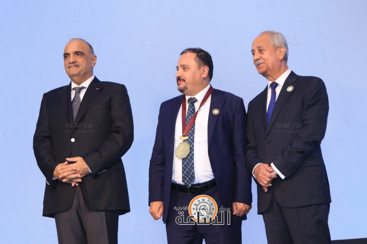 Madar Al-Saa Images 0.9293577909689887