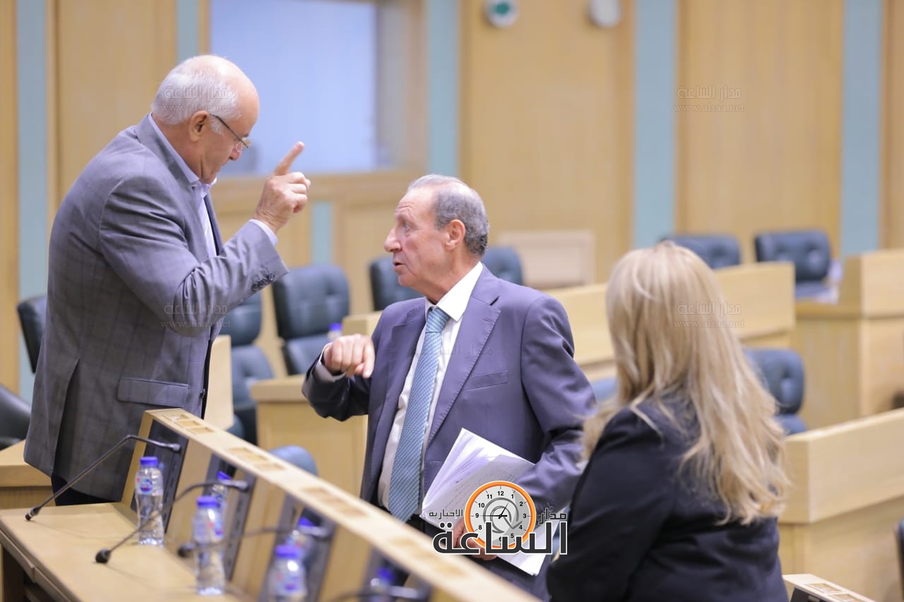 Madar Al-Saa Images 0.8545518013469176