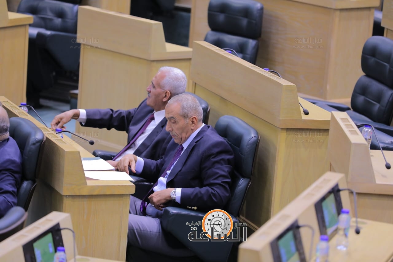 Madar Al-Saa Images 0.03256075902834743