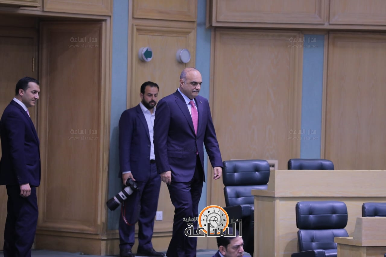 Madar Al-Saa Images 0.9855347985496021