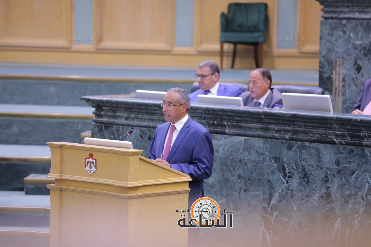 Madar Al-Saa Images 0.4978182253098775